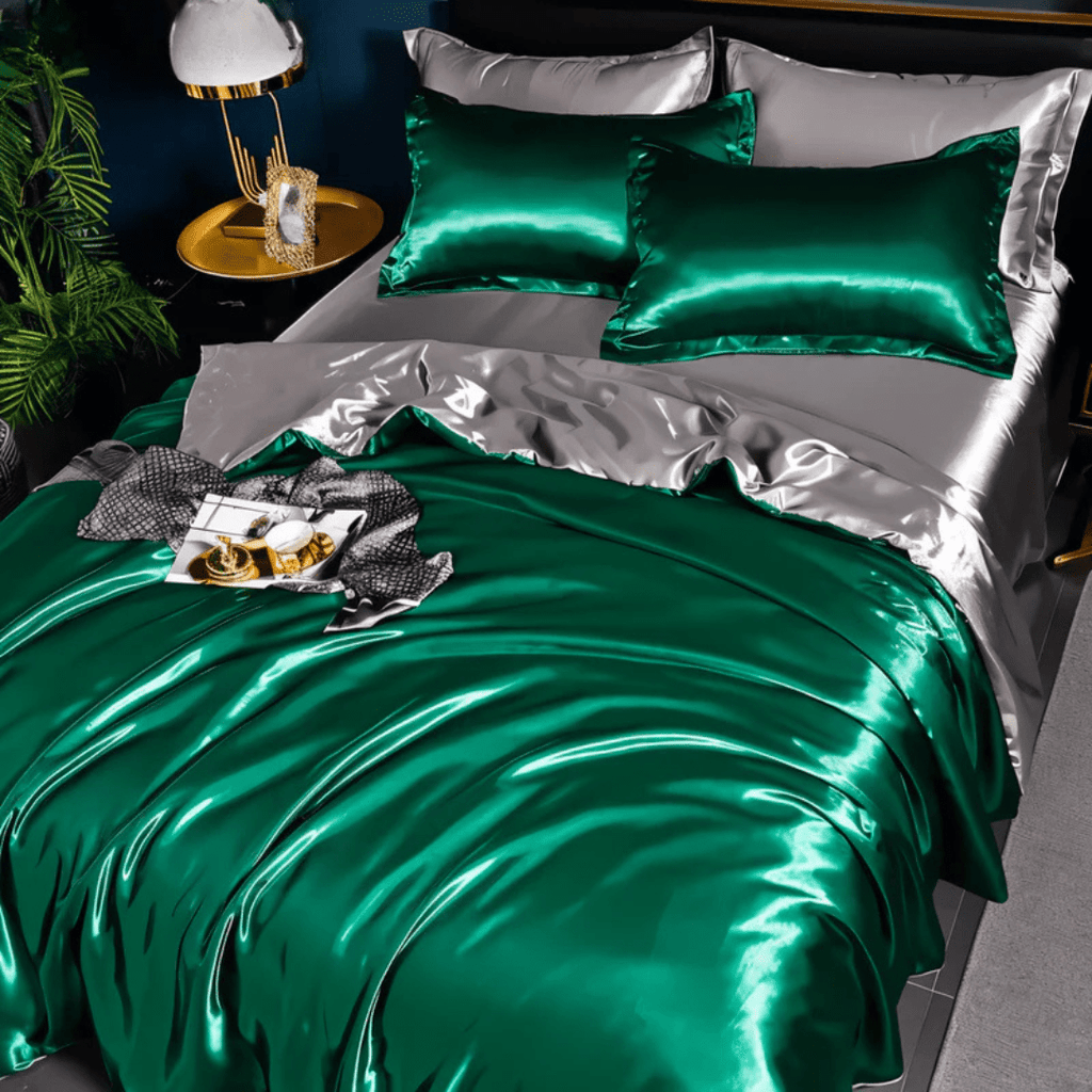 Lumisheet silk-look Bed Set for Smooth, Cooling Comfort Year-Round Sleep