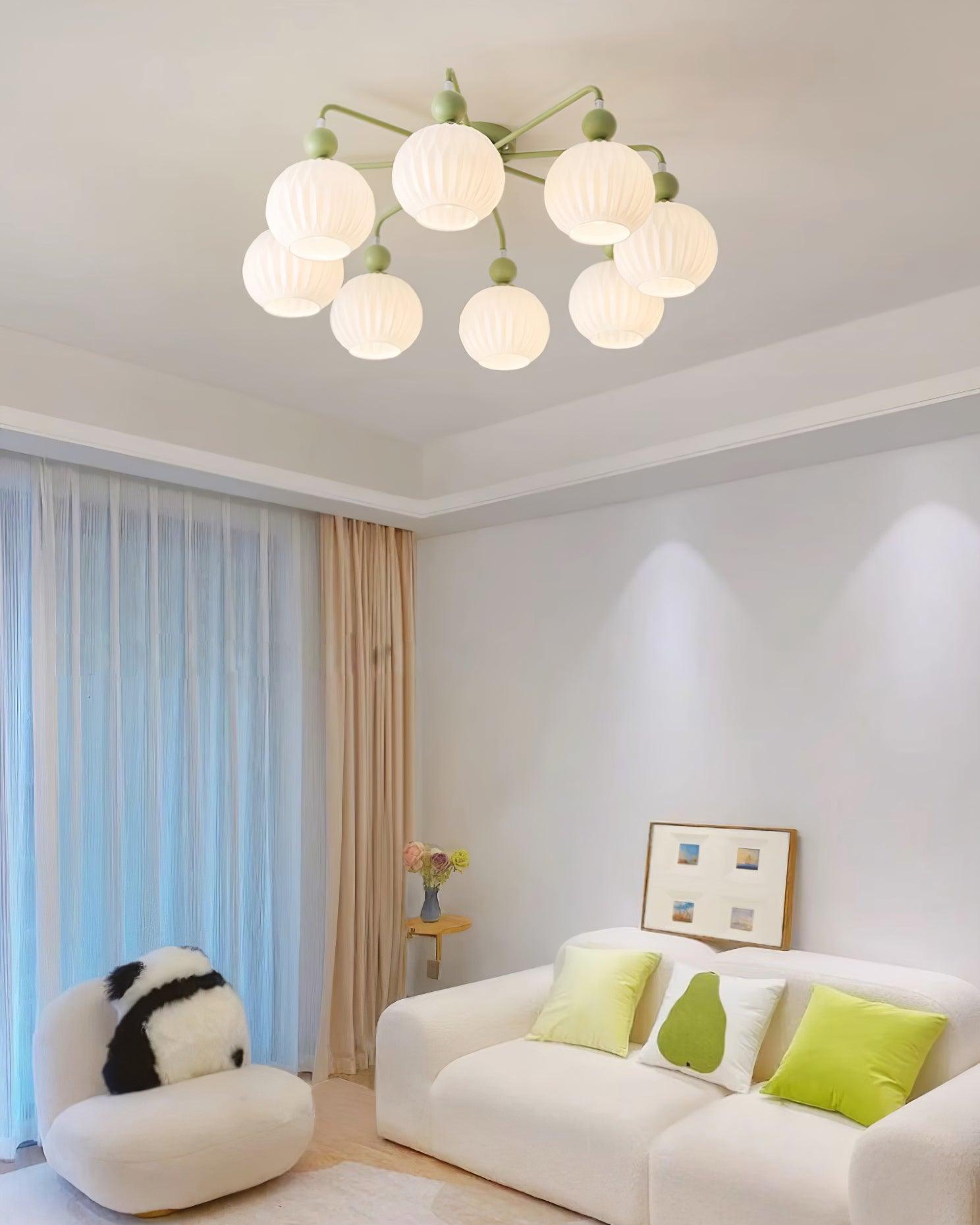 Plafonnier Lumencrest avec abat-jours en verre blanc côtelé et cadre métallique vert