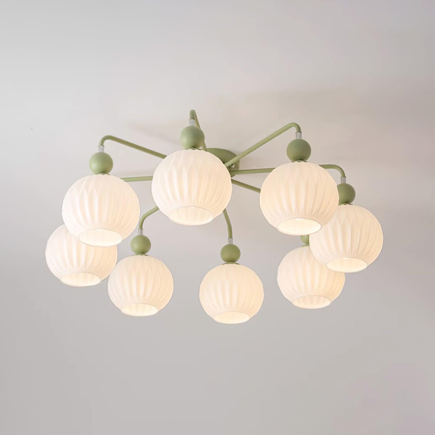 Plafonnier Lumencrest avec abat-jours en verre blanc côtelé et cadre métallique vert