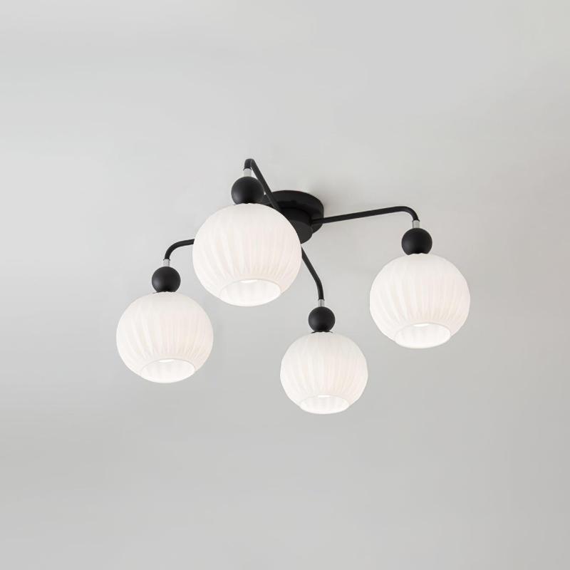 Plafonnier Lumencrest avec abat-jours en verre blanc côtelé et cadre métallique vert