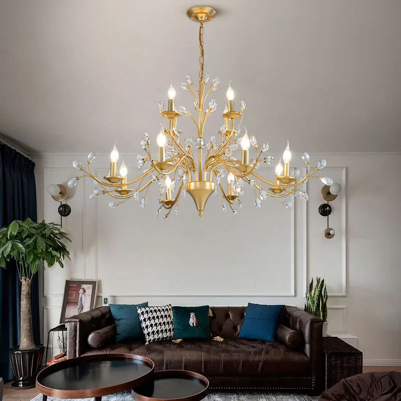 Lámpara de araña LumaFlora de cristal LED con hierro floral vintage