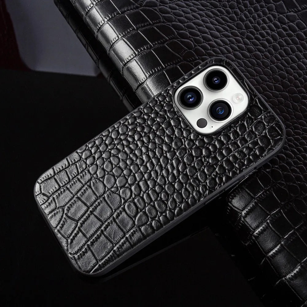 Cosmo iPhone Case In Genuine Leather With Lightweight Profile