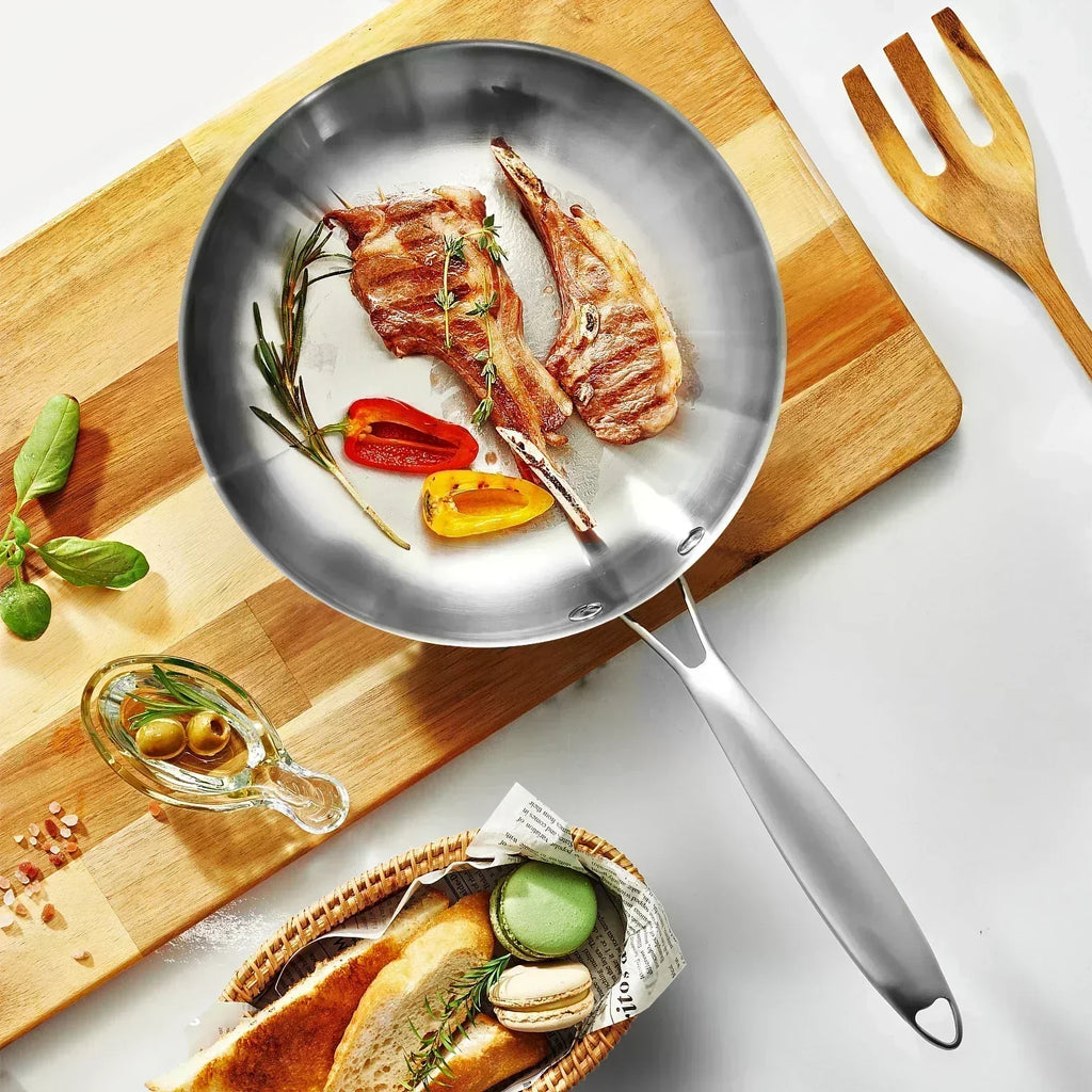 Astraea Stir-Fry Pan With Nonstick Surface Induction-Ready 304 Stainless Steel