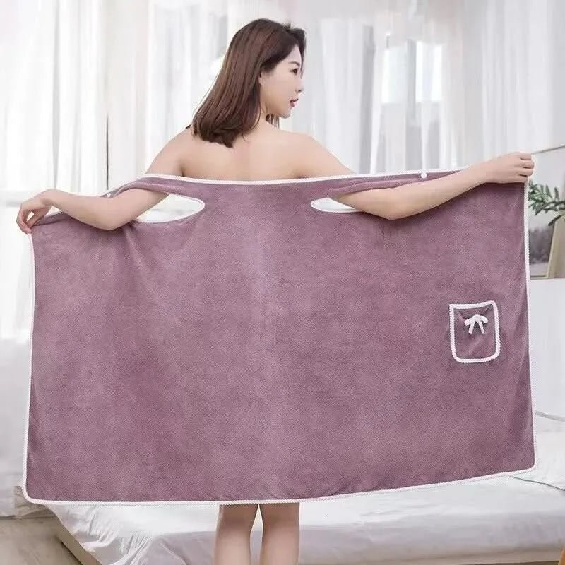 LumaWrap Portable Women's Bath Towel Quick Dry And Stylish For Beach And Gym