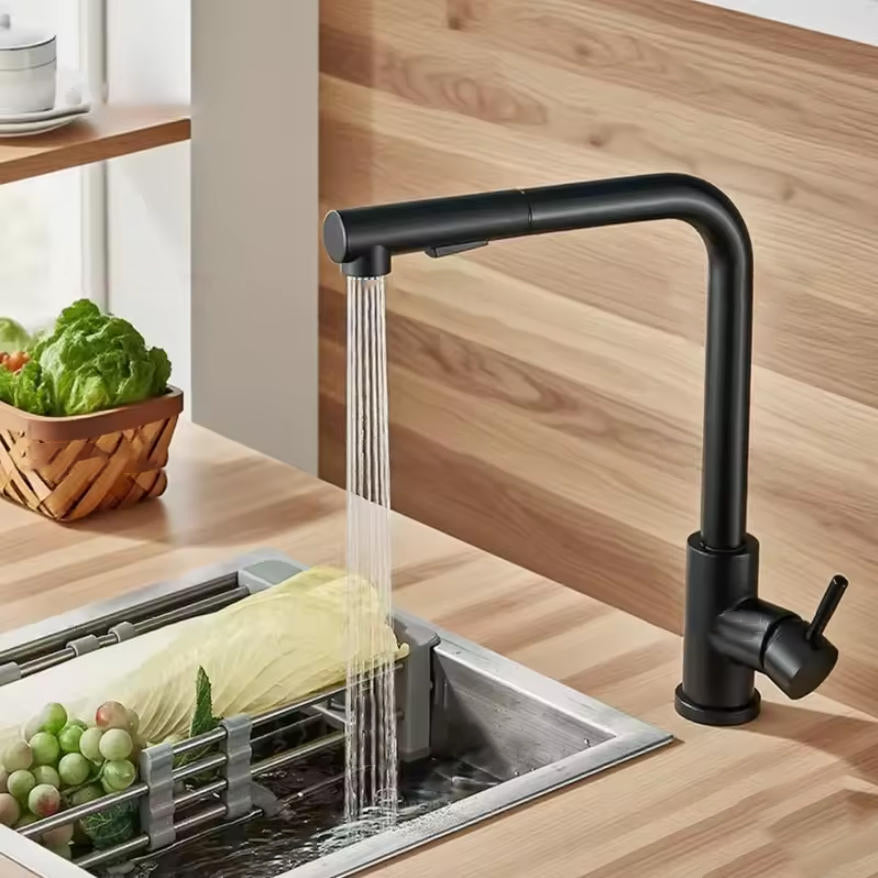 Bateria kuchenna AeroFlow Pro Black z wysuwaną wylewką i dwoma trybami natrysku