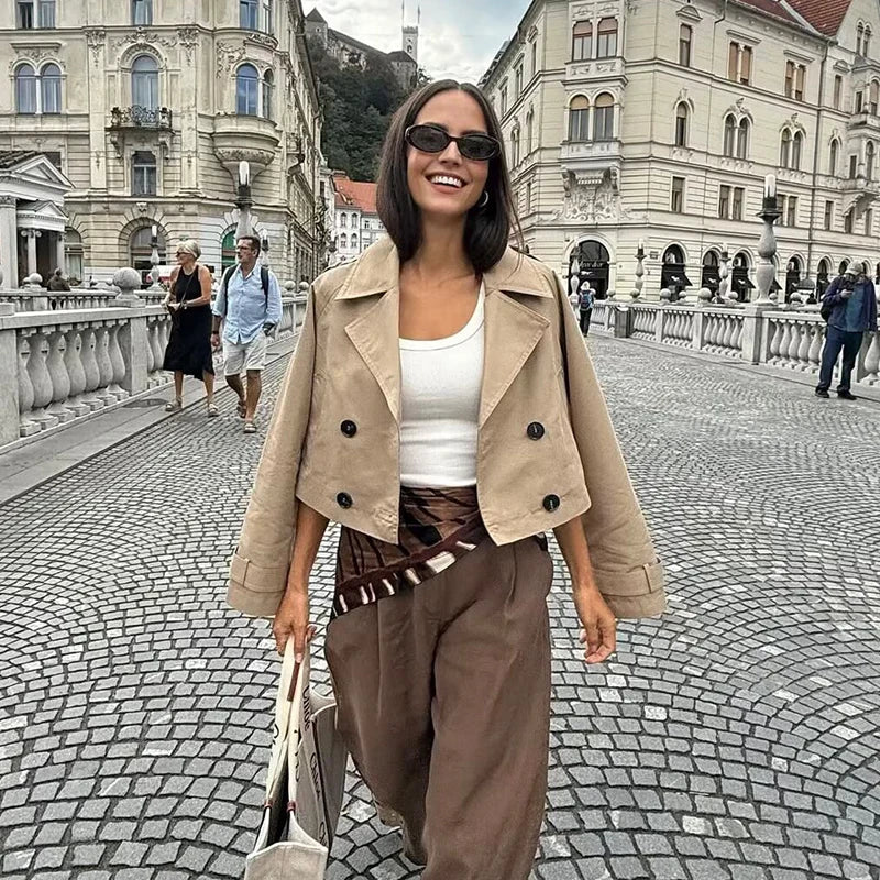 Aurora Short Trench Coat In Vintage Style With Double-Breasted Front