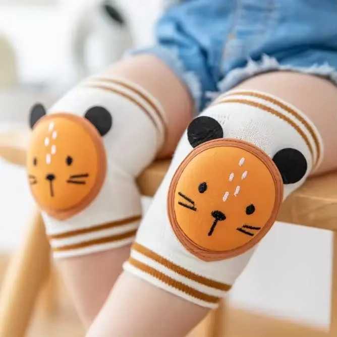 Lightweight Kids Knee Pads For Summer Outdoor Play
