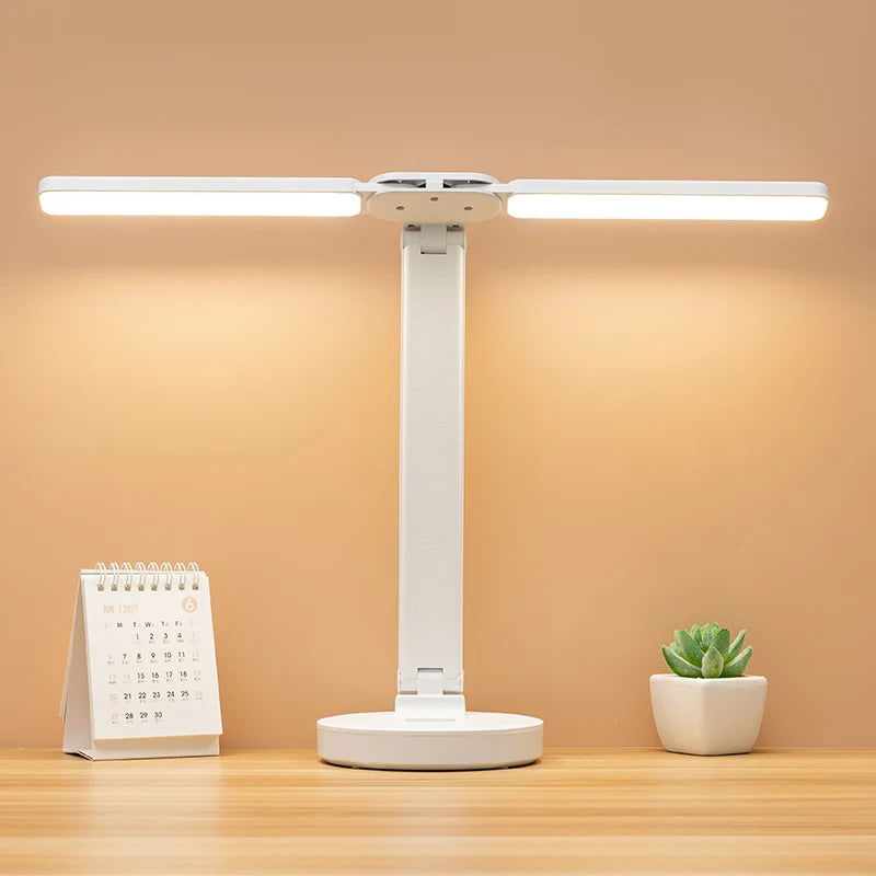 Nabíjecí stolní lampa na čtení s nastavitelným stmíváním, kompaktní a všestranná