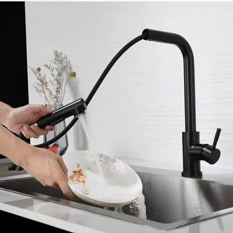 Bateria kuchenna AeroFlow Pro Black z wysuwaną wylewką i dwoma trybami natrysku