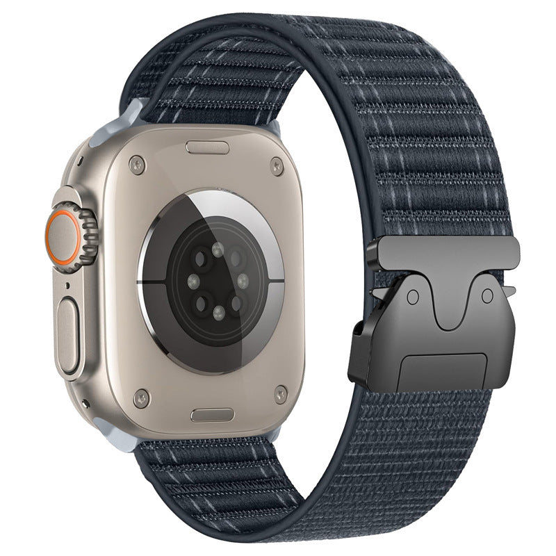 NovaWeave nylonrem med fallskjermspenne for Apple Watch