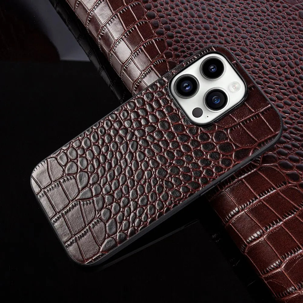 Cosmo iPhone Case In Genuine Leather With Lightweight Profile