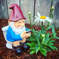 VerdaWink Mini-Resin-Zwergfigur für verspielte Gartendekoration