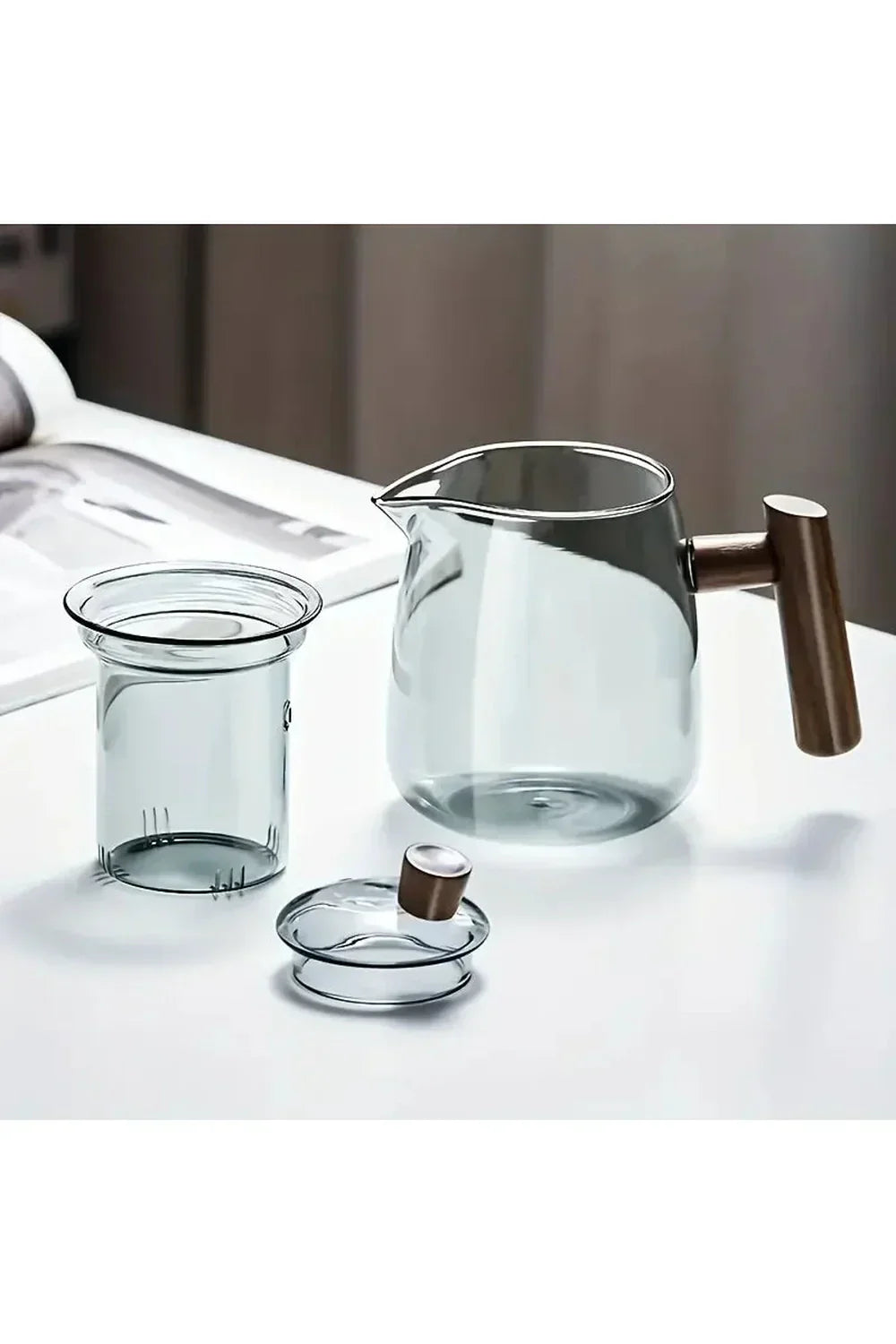Clear Glass Teapot, Wooden Handle, For Easy Brewing And Pouring