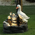 Fontaine de jardin solaire Lunaverde avec figurines de canard et d'écureuil, LED, résine résistante aux intempéries