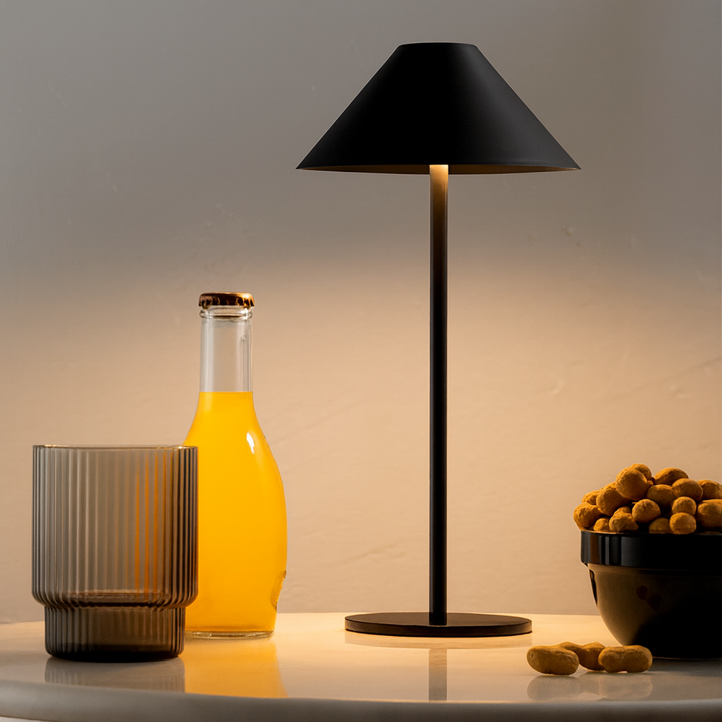 Tranquil Cone LED bordslampa för vardagsrum och skrivbord