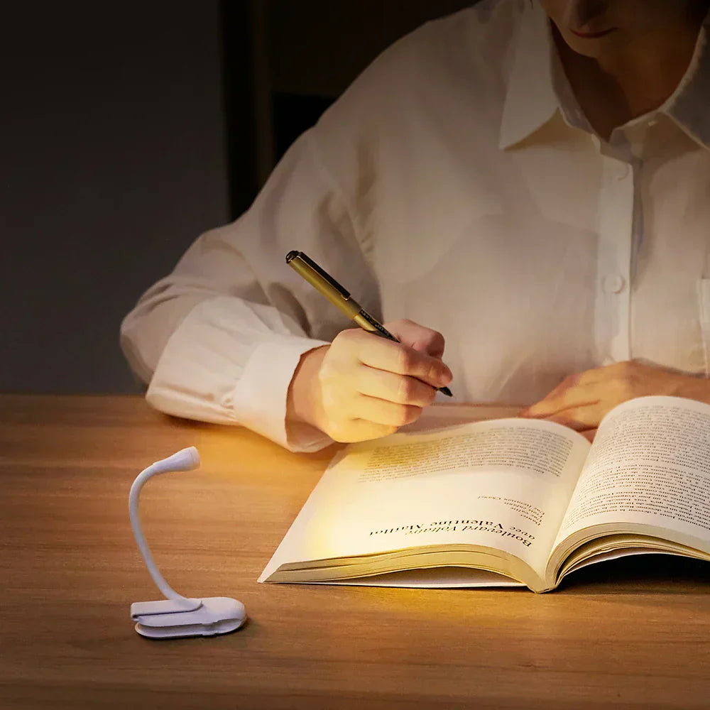 Klipová mini čtecí lampička s USB nabíjením, noční světlo, stmívatelná LED, klip otočný o 360 stupňů