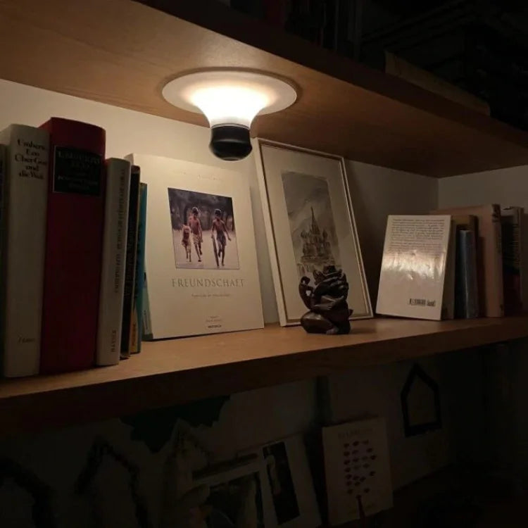 SnapLight LED-lampa uppladdningsbar med justerbar ljusstyrka för hem och resa
