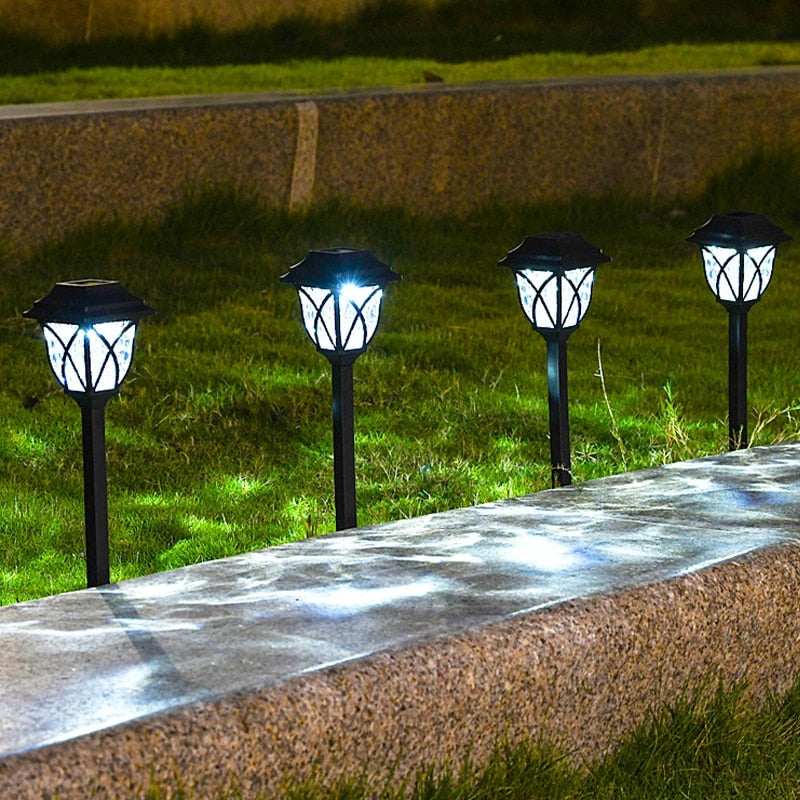 Solární zahradní osvětlení SolarGlow s automatickým zapínáním a vypínáním