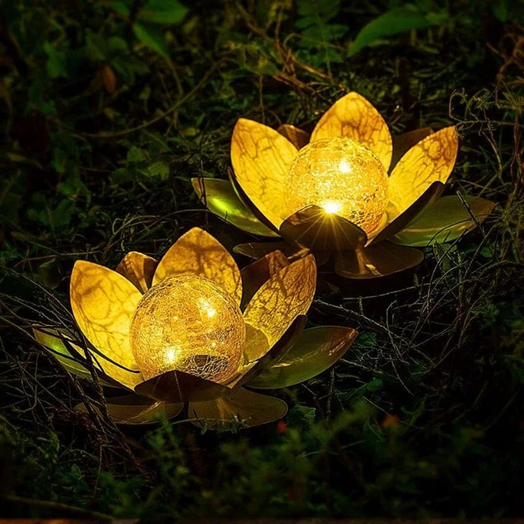 Lotus Radiance Solar Lantern For Elegant Outdoor Ambience
