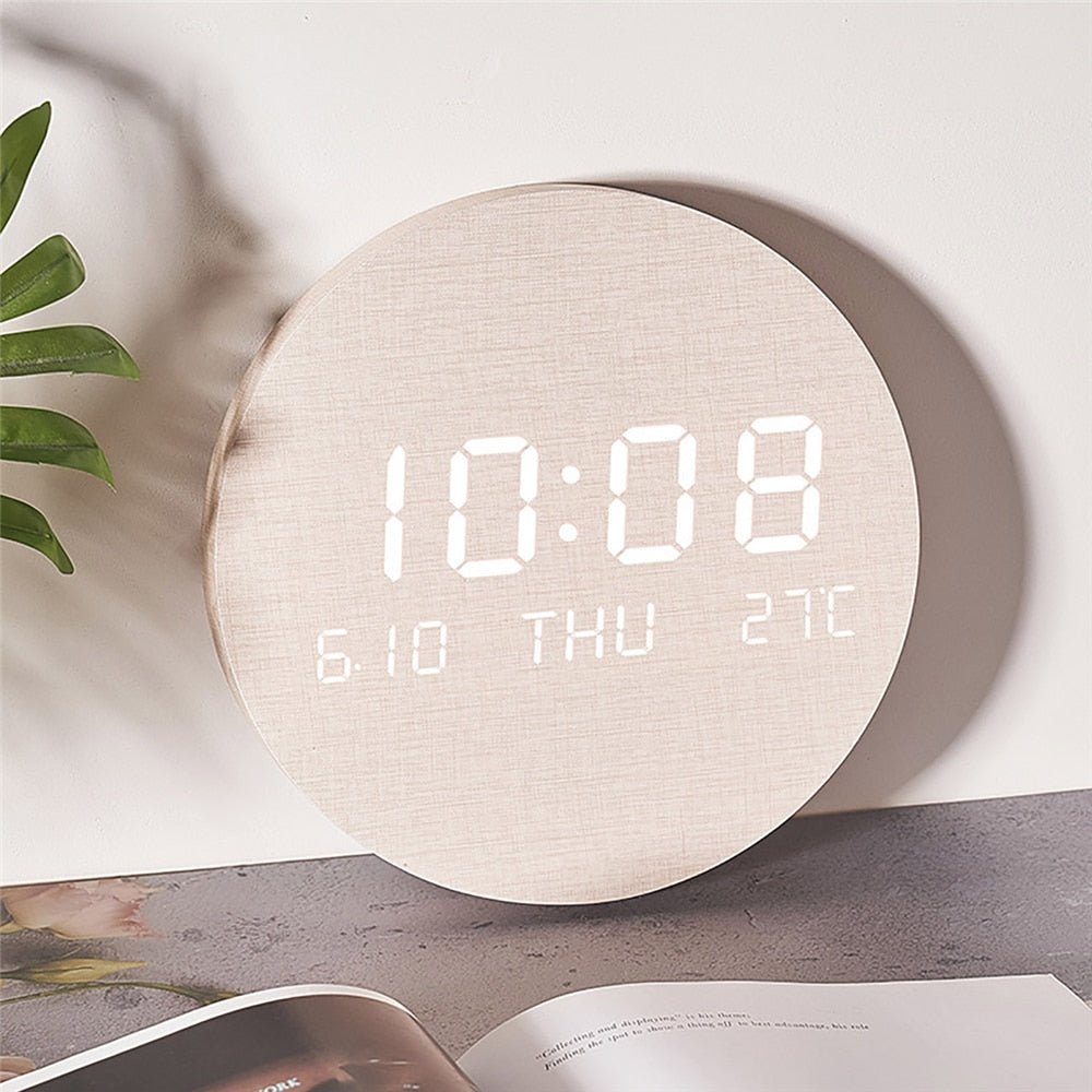 Reloj de Pared Digital Escandinavo Modclock para Hogares Modernos