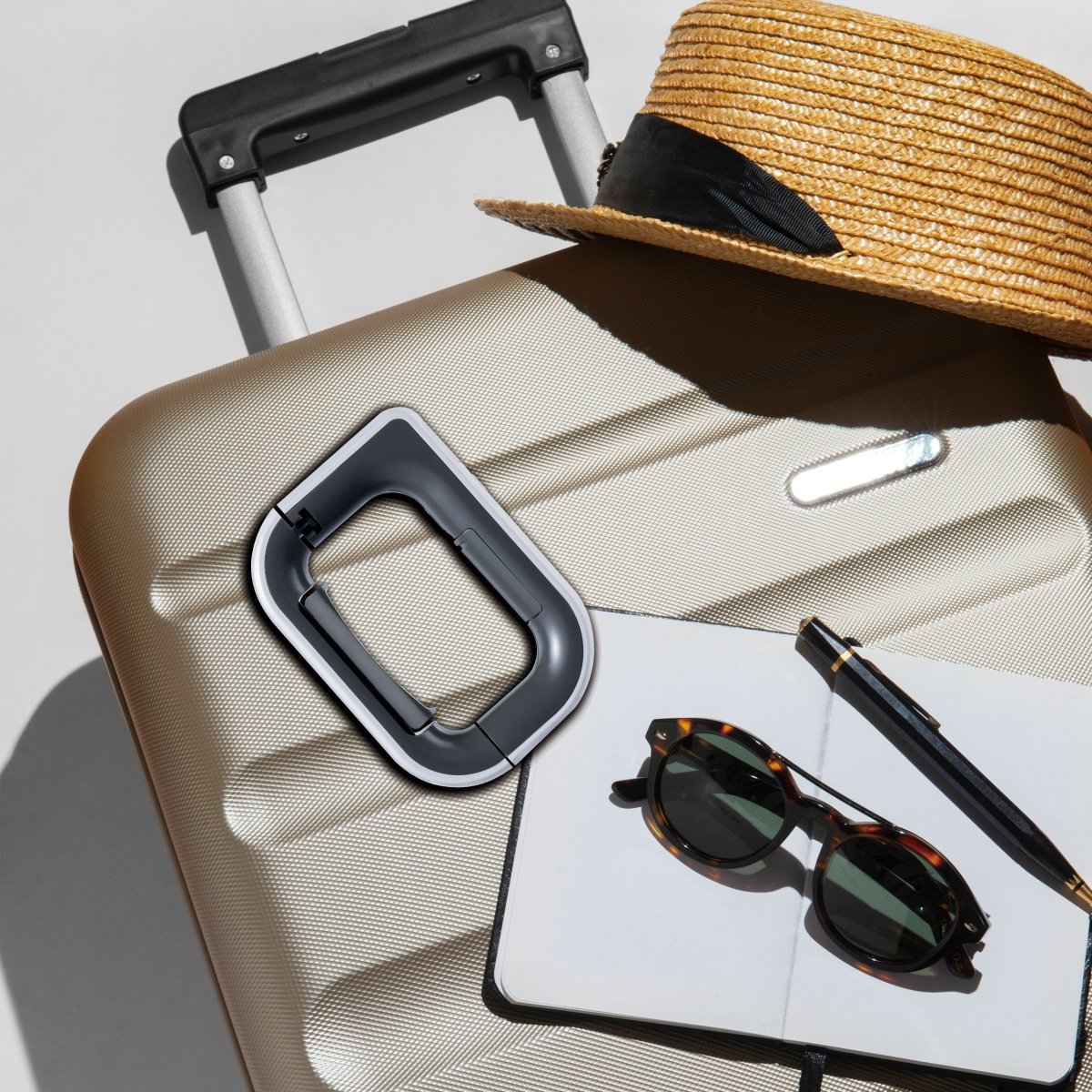 AeroScale Travel Luggage Scale For Easy Weighing On The Go