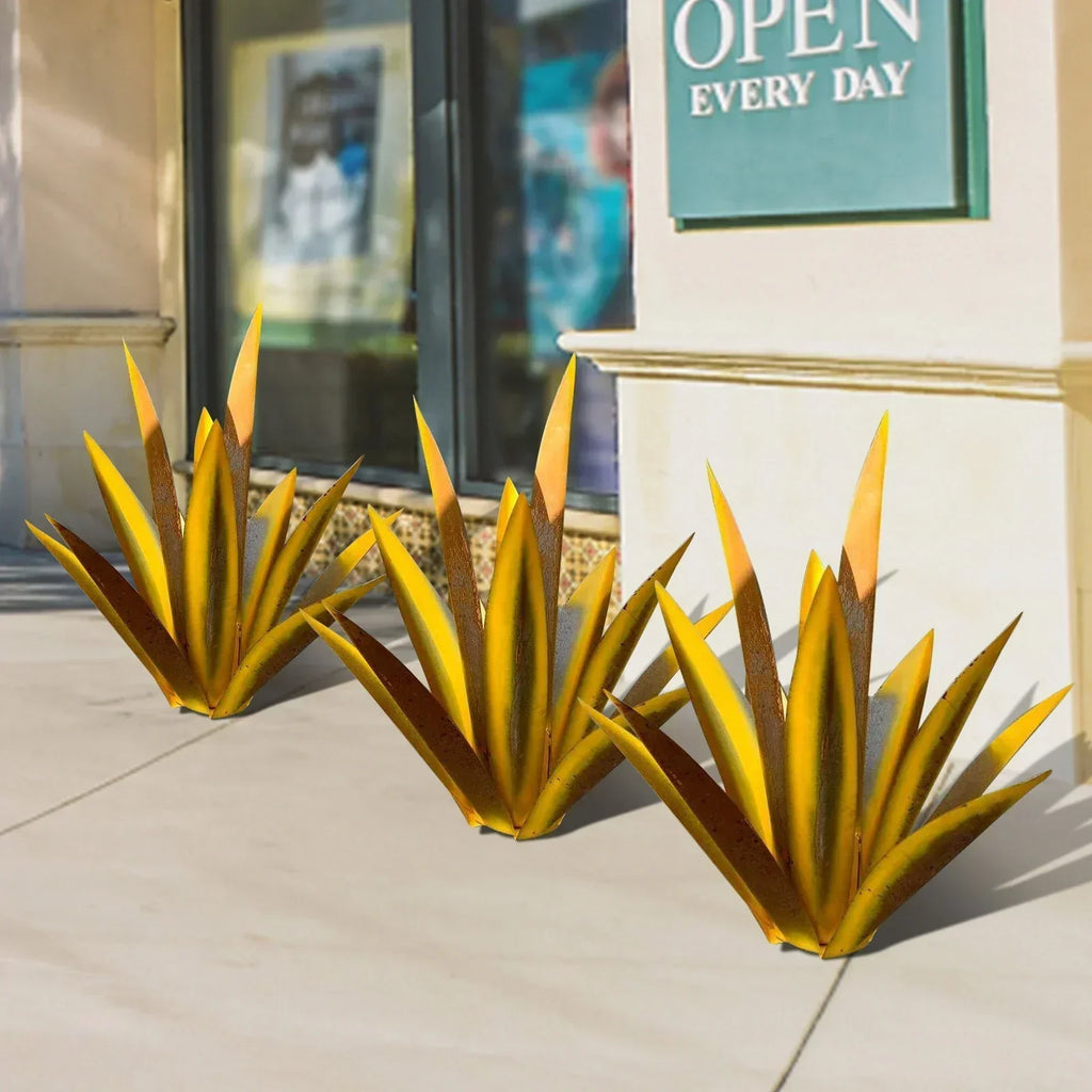 Eternal Agave Rust-Resistant Outdoor Metal Garden Ornament For Indoor And Outdoor Decor