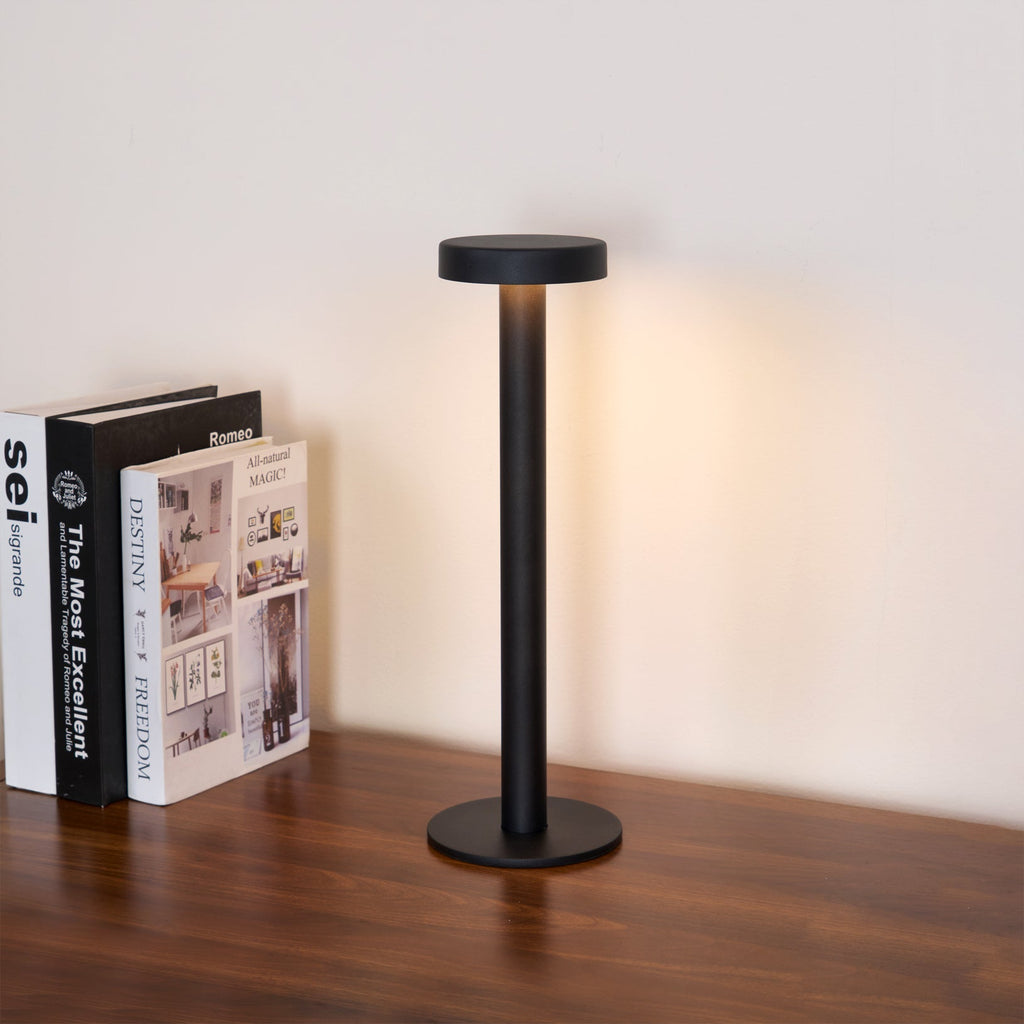 Lámpara de Mesa LED Recargable LumaGlow con Base Magnética y Regulador Táctil