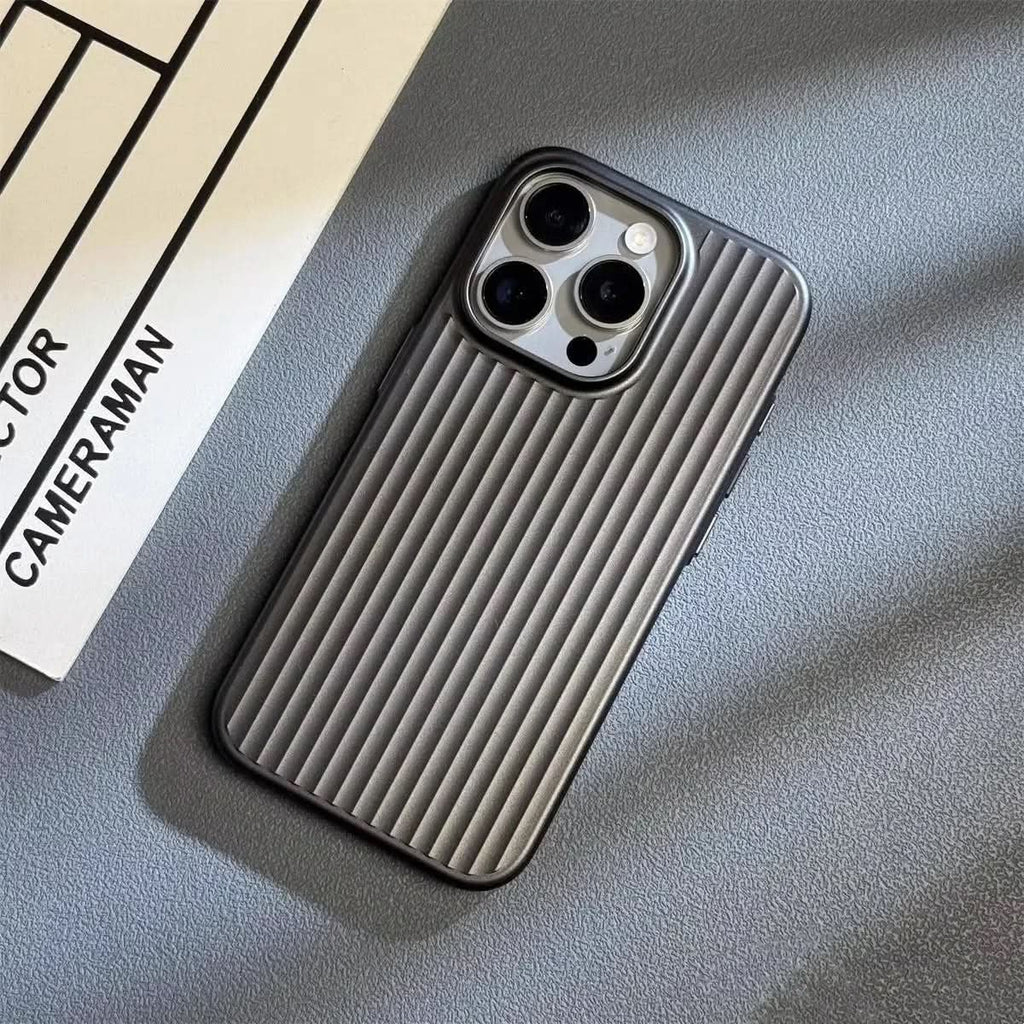 Ultratunn stöttålig iPhone-fodral för vardagligt skydd