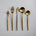 Set di posate in acciaio inox color oro da 20 pezzi per la tavola di tutti i giorni