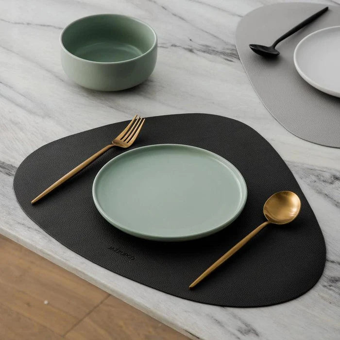Set di posate in acciaio inox color oro da 20 pezzi per la tavola di tutti i giorni