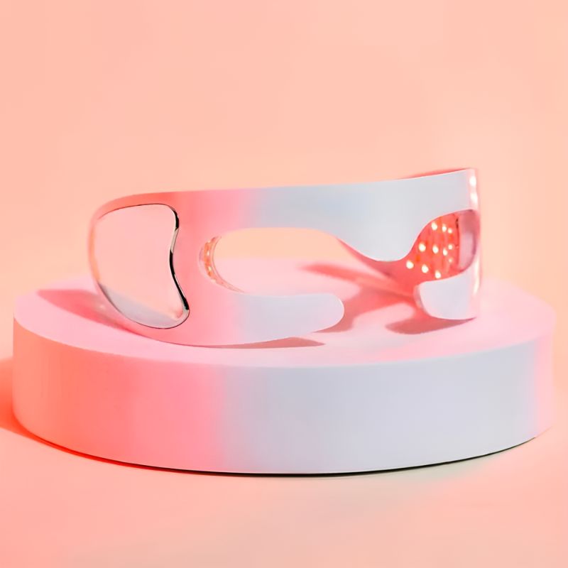 At-Home Under-Eye Red Light Therapy Device With Gentle Vibration