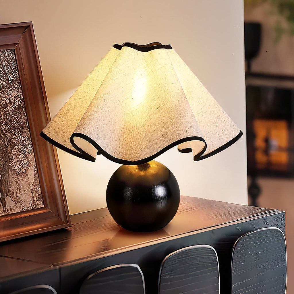 Lampada da Tavolo Moderna Lumenia per Illuminazione Ambientale Interna