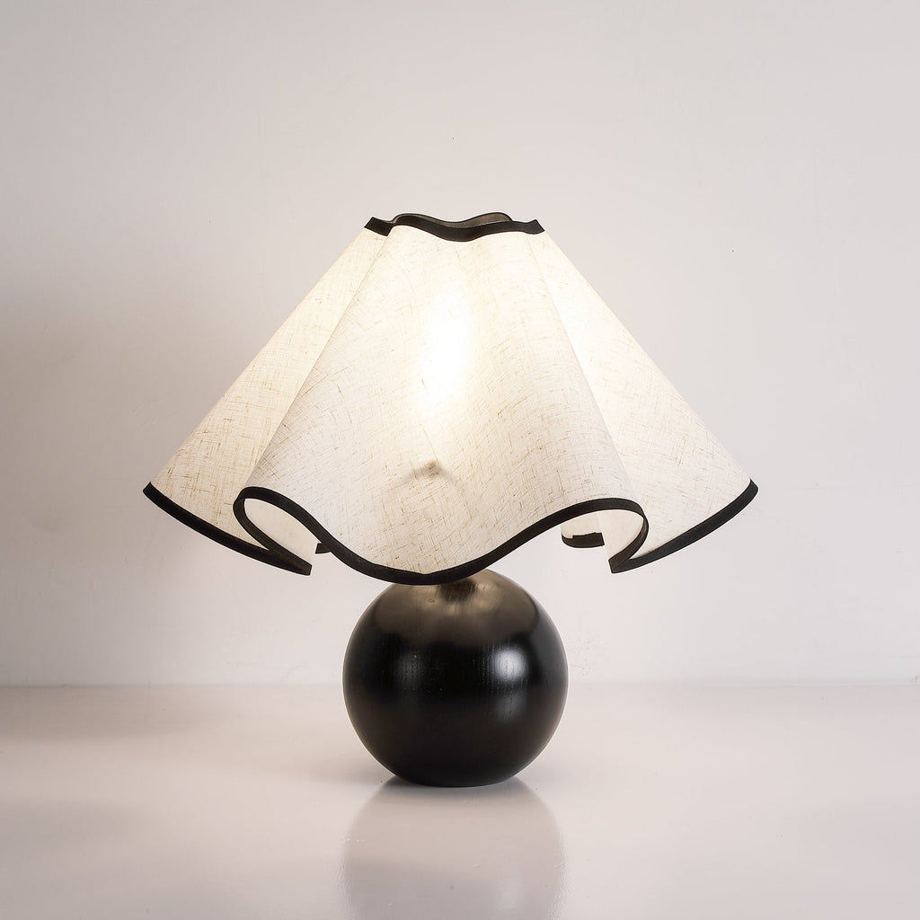 Lampada da Tavolo Moderna Lumenia per Illuminazione Ambientale Interna