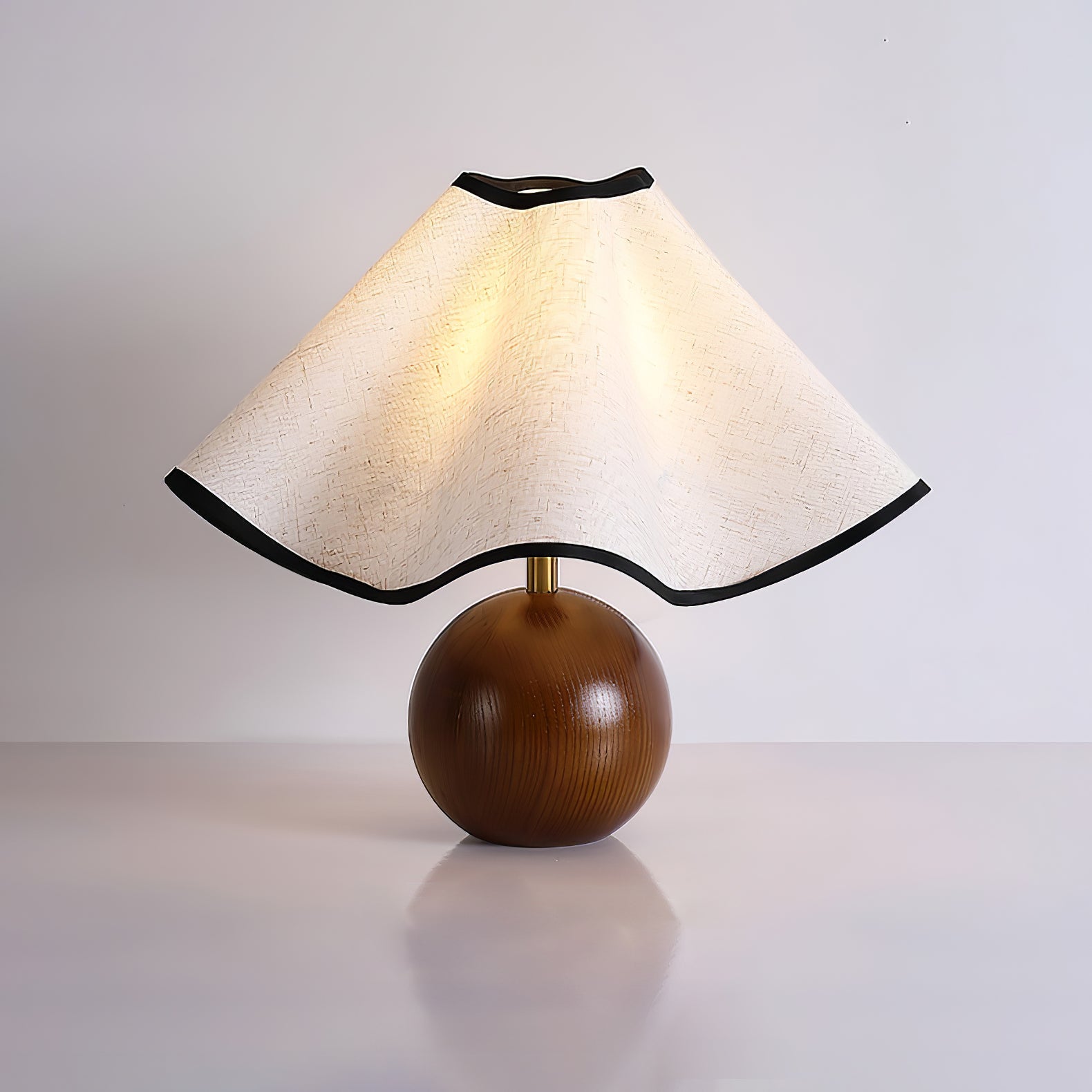 Lampada da Tavolo Moderna Lumenia per Illuminazione Ambientale Interna