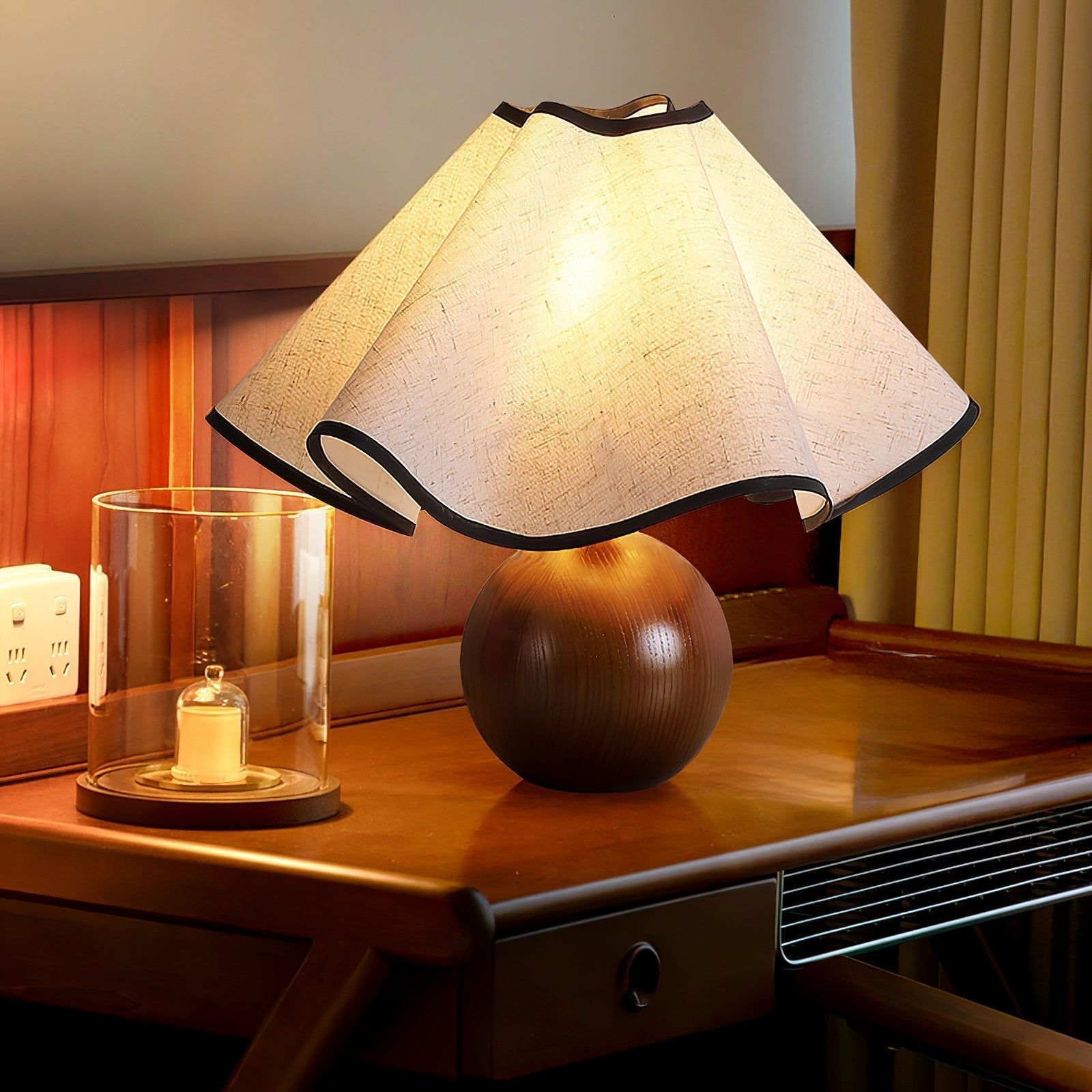 Lampada da Tavolo Moderna Lumenia per Illuminazione Ambientale Interna