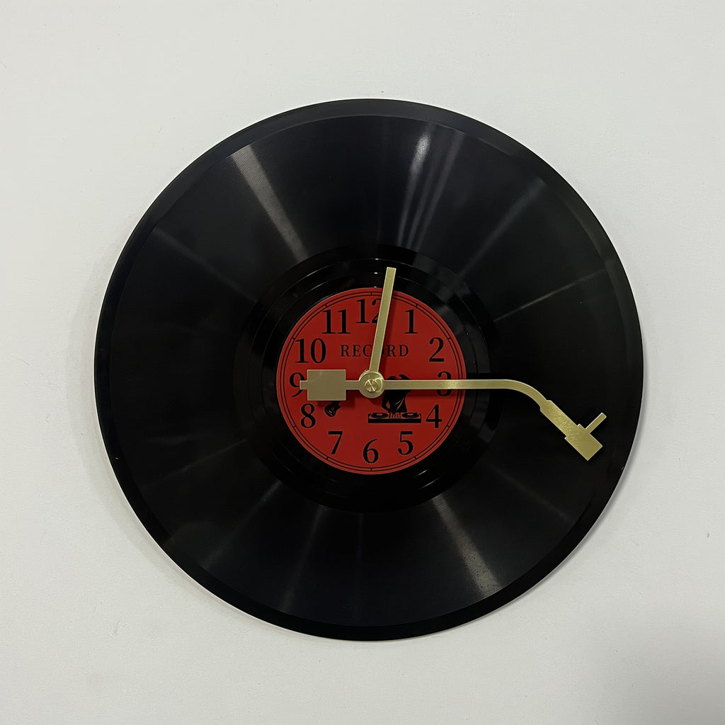 Timetunes-retro vinyylilevyseinäkello hiljaisella koneistolla