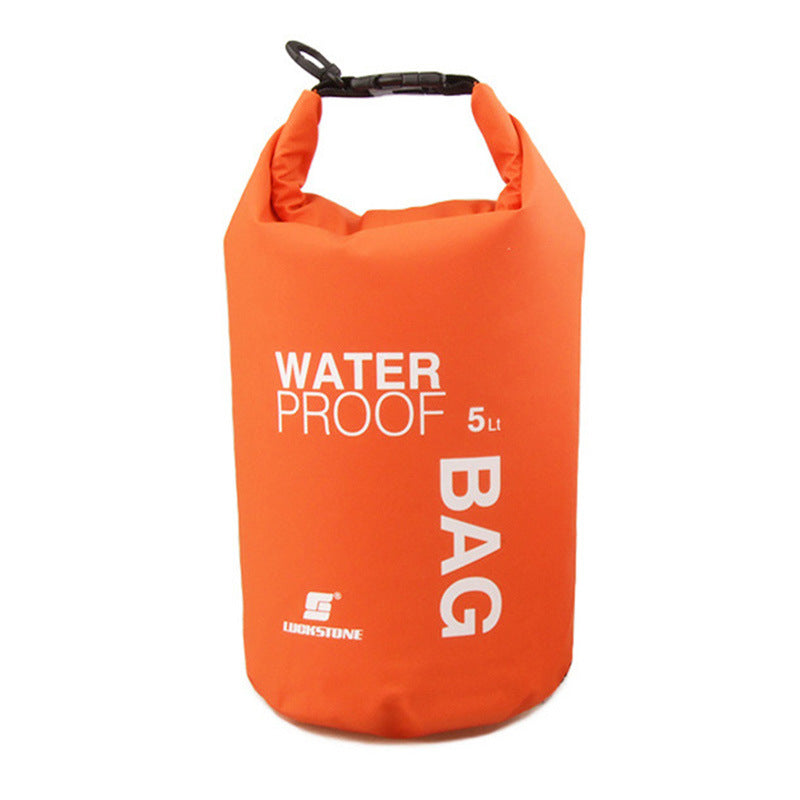 Équipement de protection imperméable AquaShield pour usage extérieur