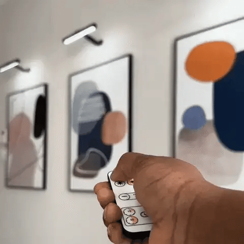 LumaNova Cordless LED Wall Light For Art And Gallery Displays