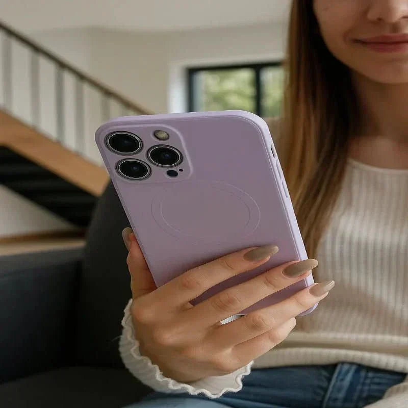 Carcasă moale din silicon magnetic NovaGuard pentru iPhone 17 cu prindere sigură