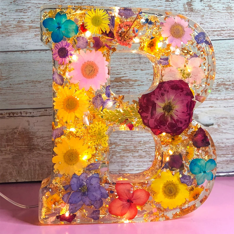 Lampada Alfabeto con Fiori Secchi Illuminazione Notturna per Decorazione Casa Idea Regalo