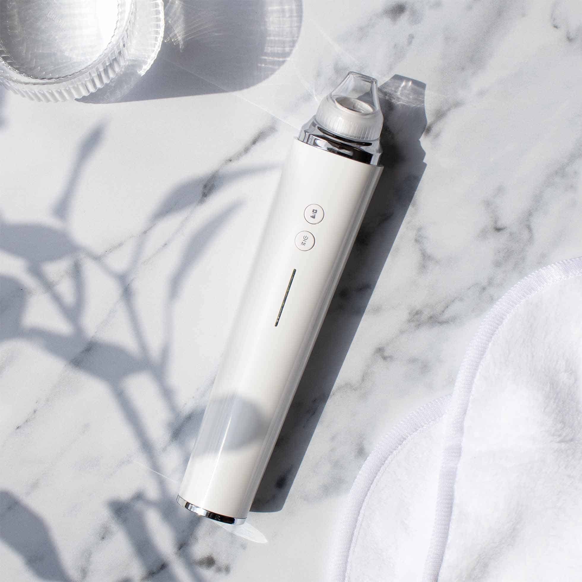 LumaClear Pro Pore Clearing Device For Home Facial Care