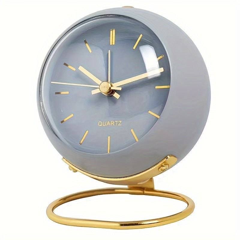 Reloj despertador estilo retro Buzzley con movimiento silencioso y aspecto clásico
