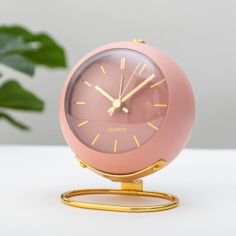 Reloj despertador estilo retro Buzzley con movimiento silencioso y aspecto clásico