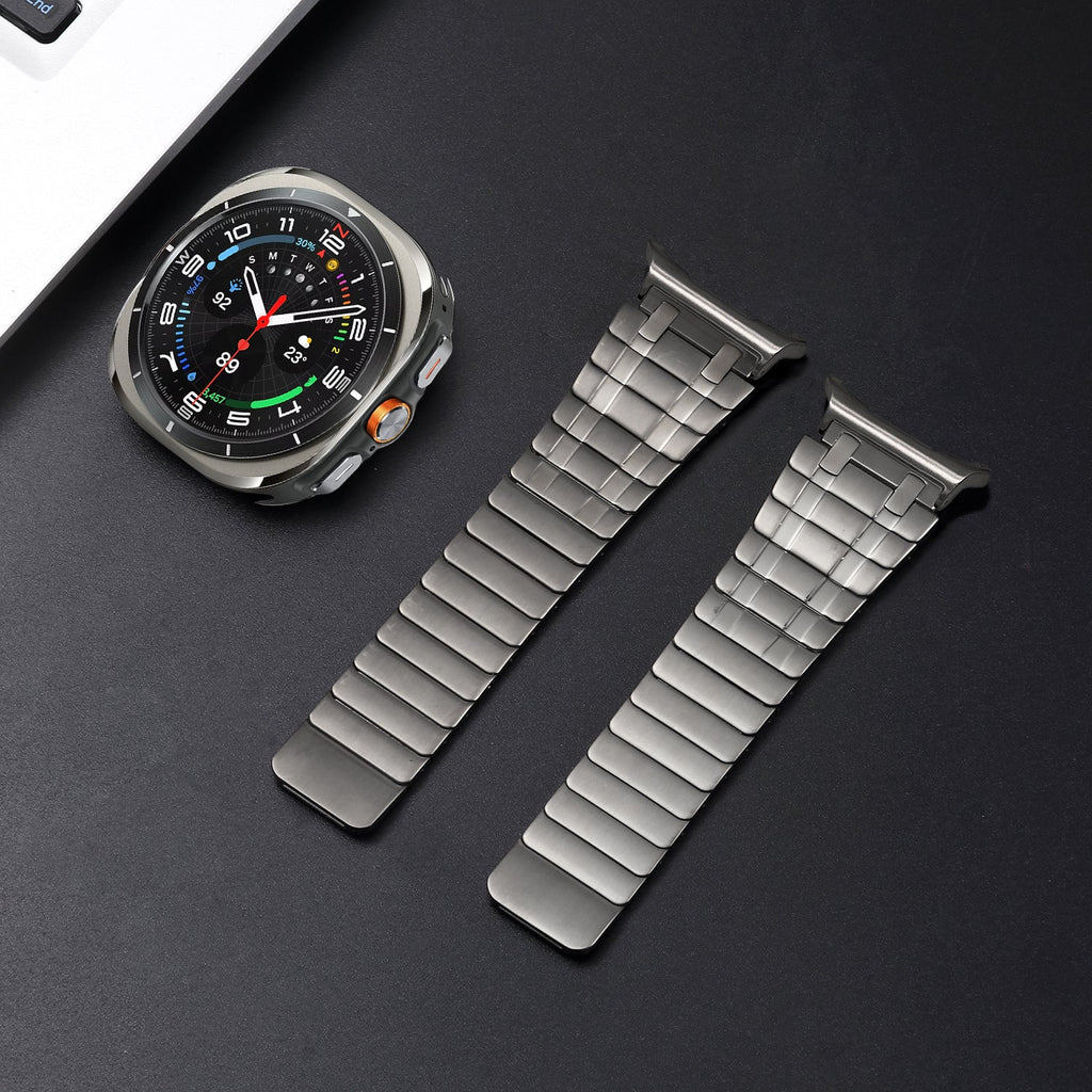 AstraFlex Buzlu Çelik Manyetik Kordon Samsung Galaxy Watch Ultra için