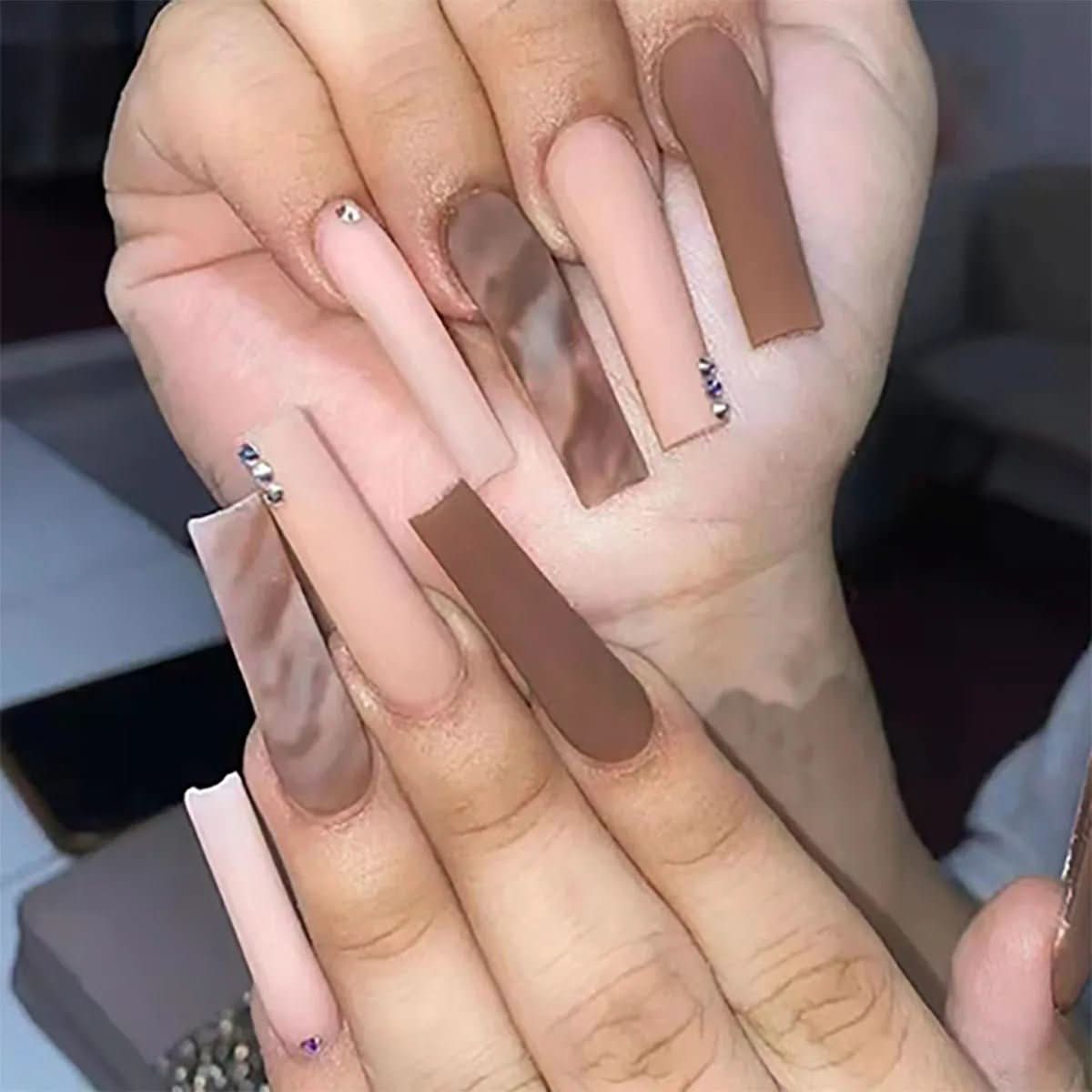 NovaGlam nalepovací nehty 24 růžových vzorů Rychlá aplikace pro okamžitý glamour pro profesionály