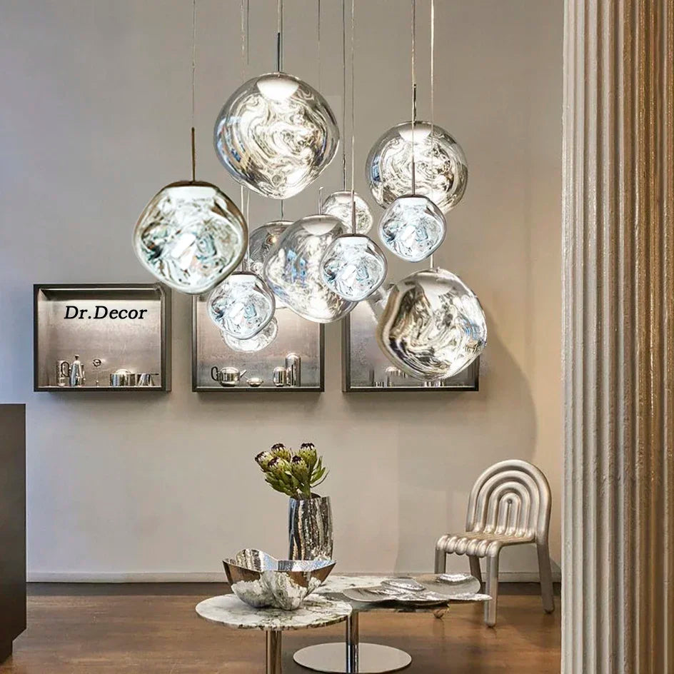 Nordisk minimalistisk glasspendel med klar skjerm for moderne hjem