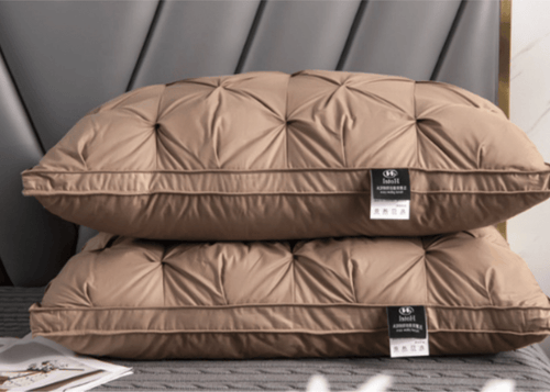 Almohada de lujo AuroraCloud con relleno de plumón de ganso para un sueño reparador