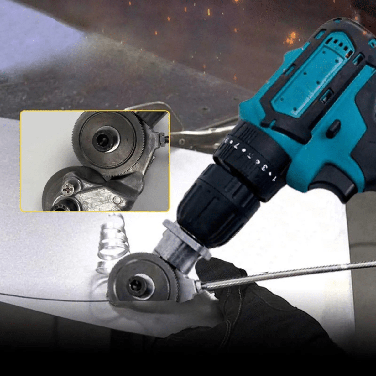 GripGlide Blechschneider-Aufsatz für Bohrmaschinen bei Heimwerkerprojekten