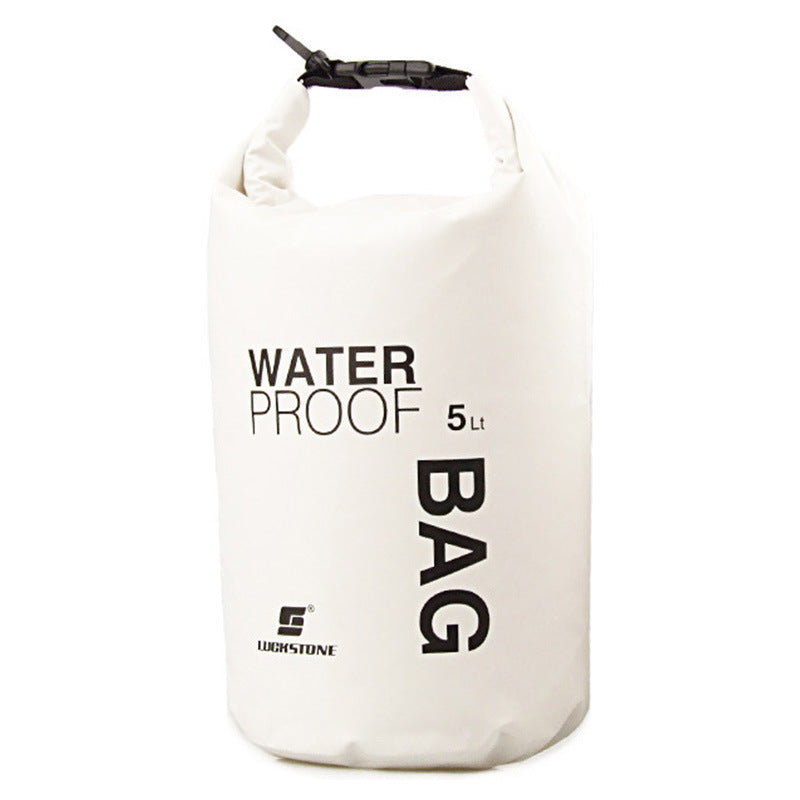 Équipement de protection imperméable AquaShield pour usage extérieur