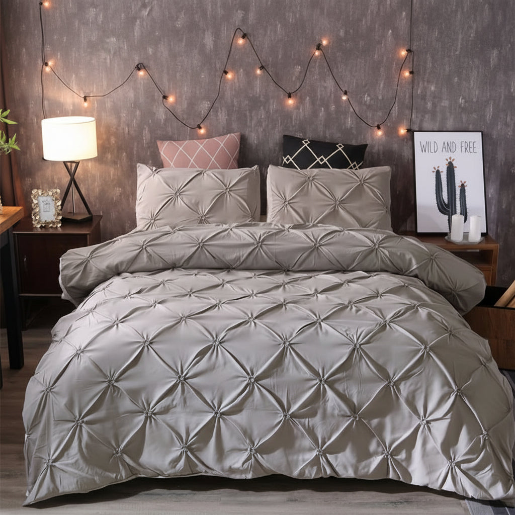 Softplea Pleated Comfort Duvet Cover Set 3 Piece Bedding